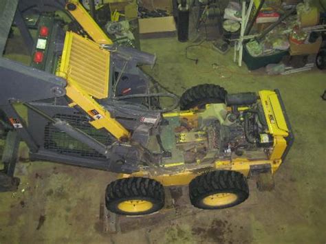 c175 new holland skid steer raise cab|new holland skid steer cab tilting.